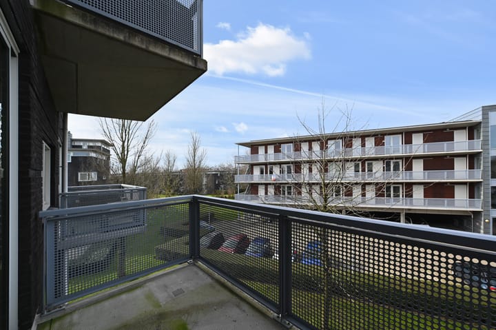 Foto 14 van Muiderstraat 131