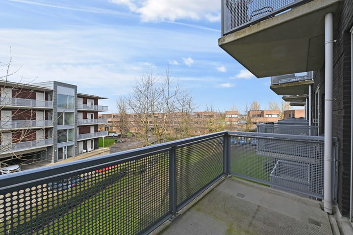 Foto 15 van Muiderstraat 131