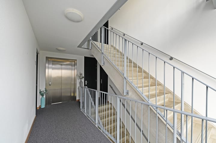 Foto 21 van Muiderstraat 131