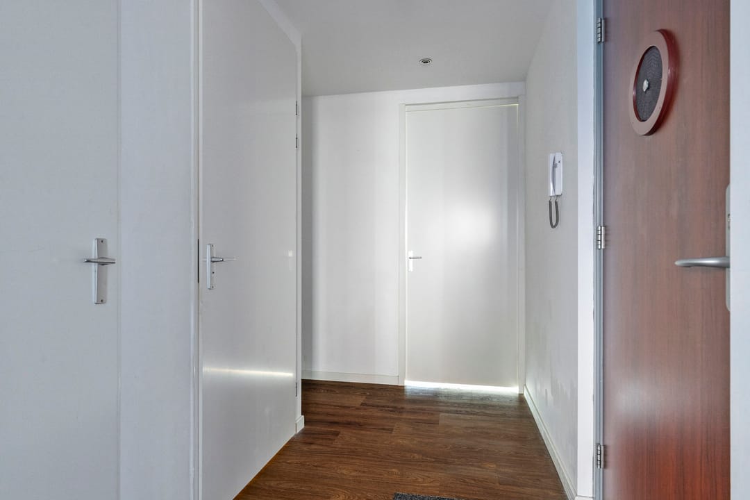 Photo 8 of Pieter van Vollenhovenstraat 3