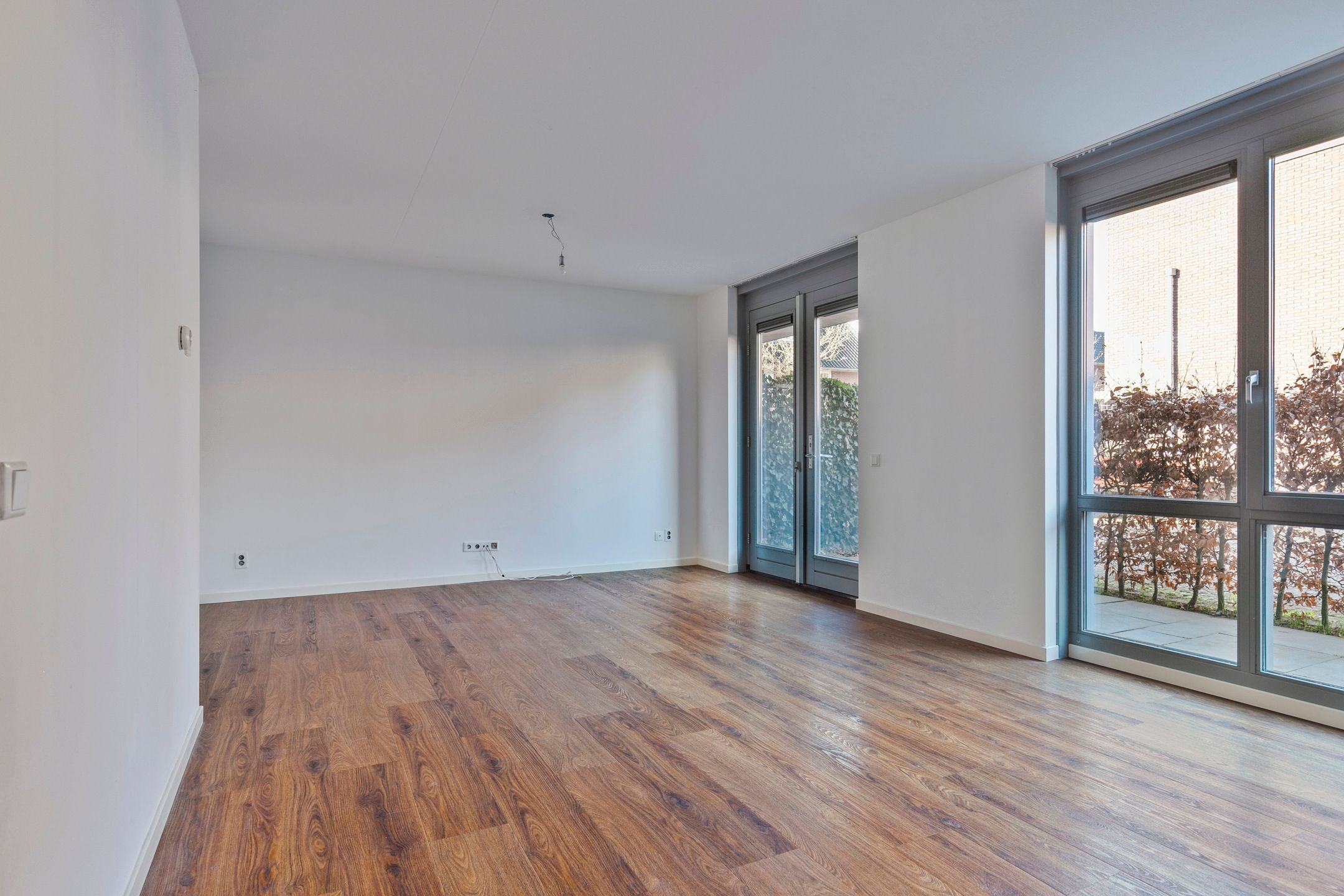 Photo 12 of Pieter van Vollenhovenstraat 3