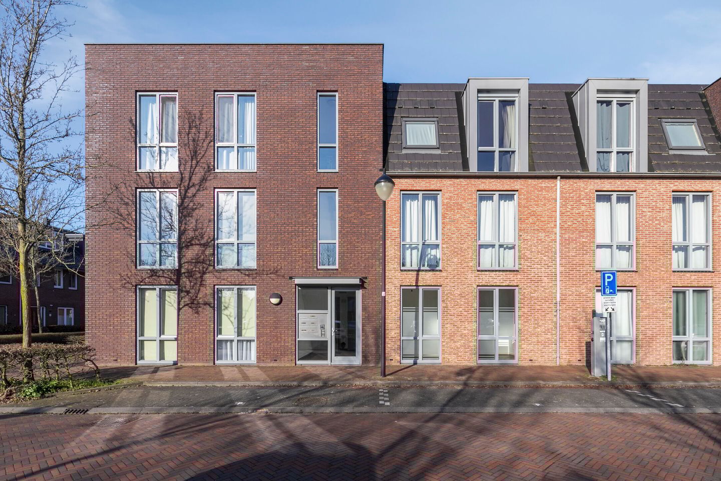 Photo 29 of Pieter van Vollenhovenstraat 3