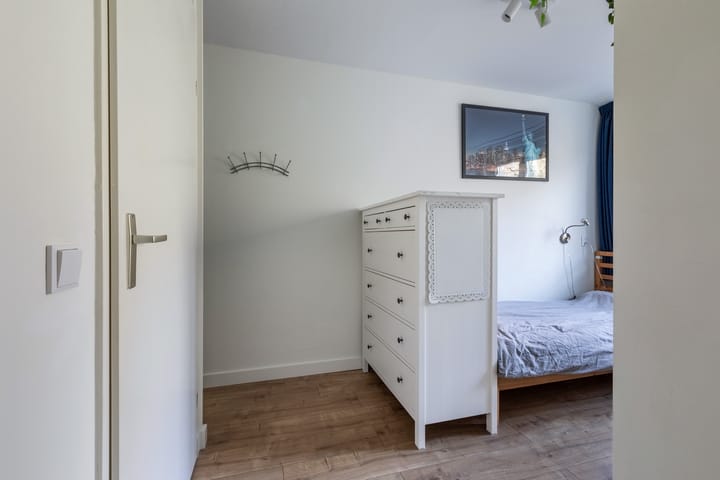 Photo 24 of Vlimmerenstraat 37