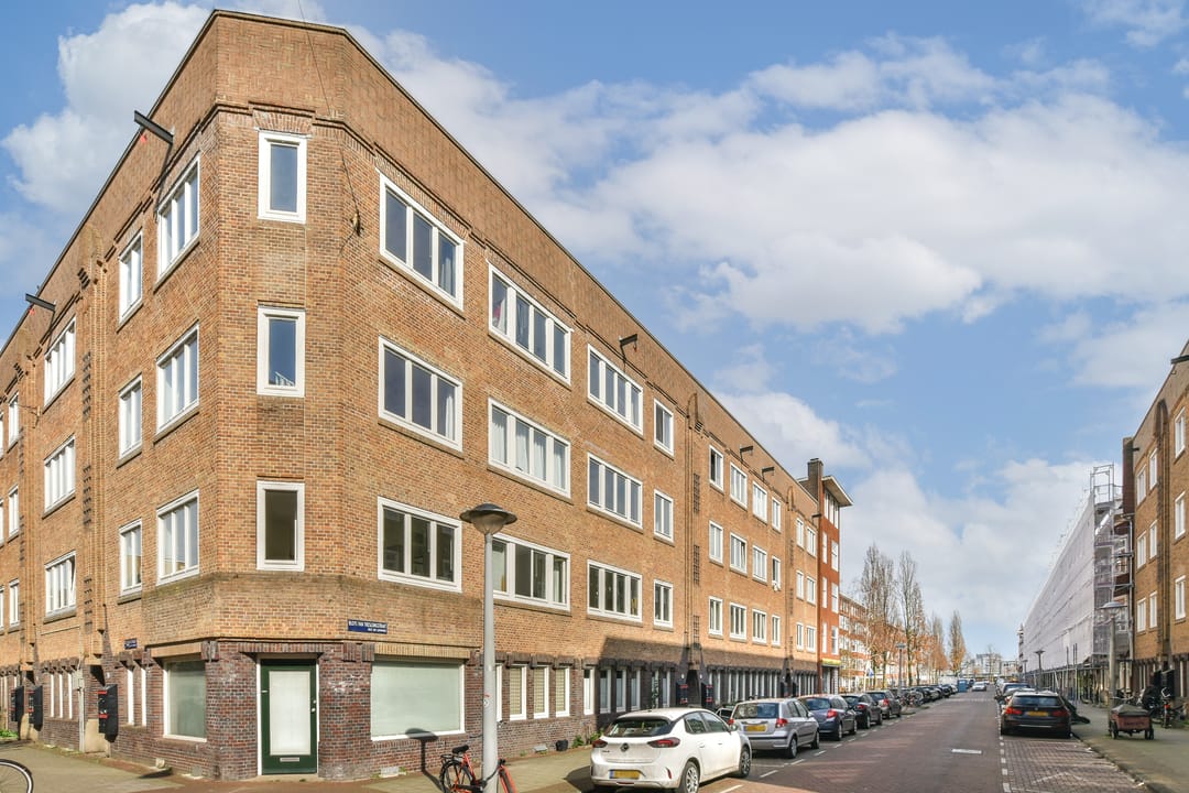 Photo 1 of Bloys van Treslongstraat 62-2