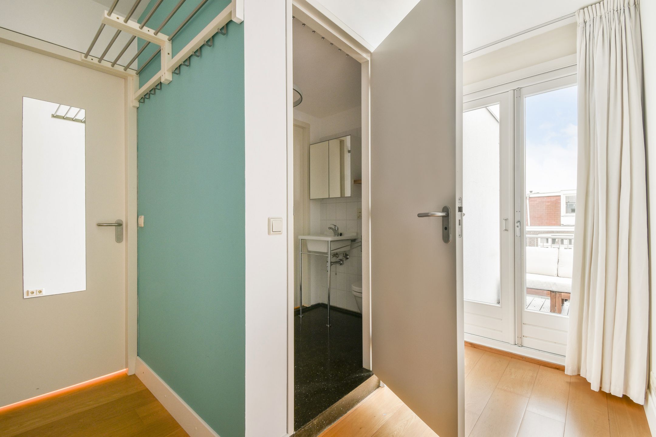 Foto 15 van Kinkerstraat 216-D