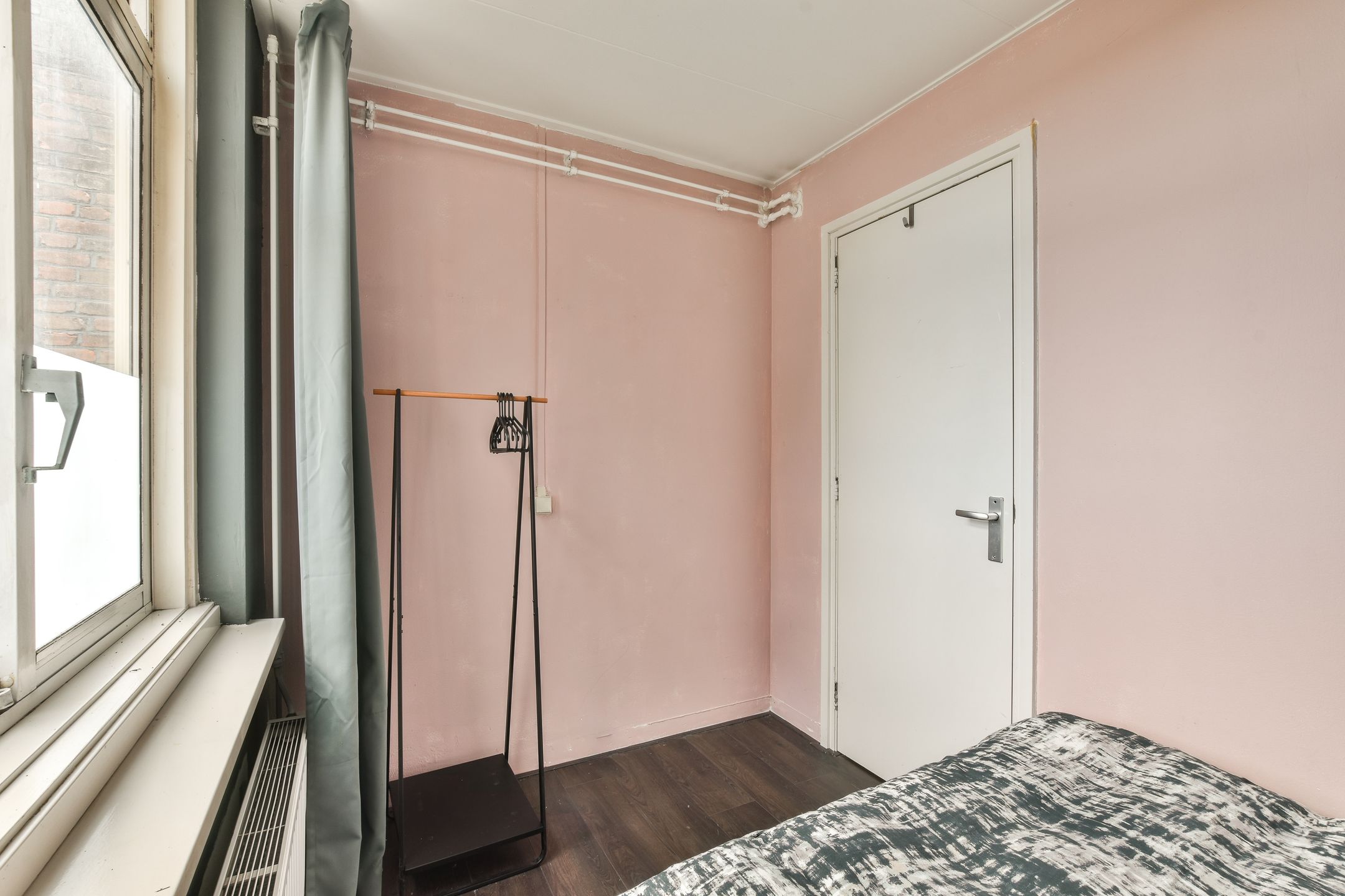 Photo 9 of Bloys van Treslongstraat 62-2