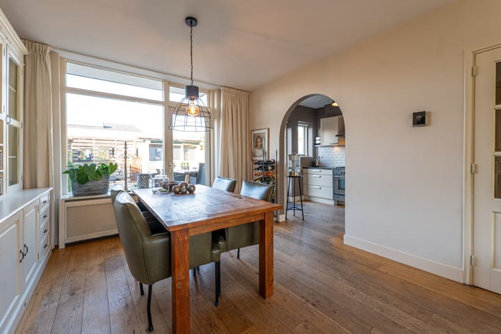 Foto 13 van Dennenlaan 13