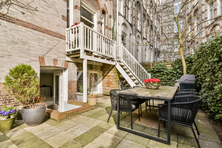 Foto 24 van Sarphatistraat 476