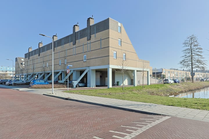 Foto 2 van Sterkenburg 12