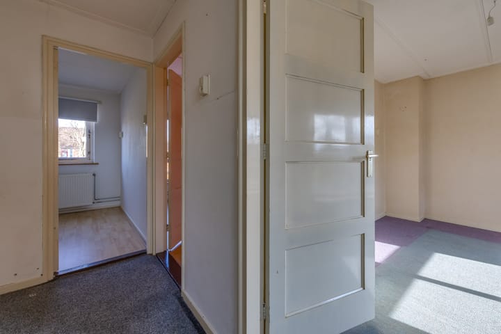 Foto 27 van Burg van Sevenhovenstraat 17