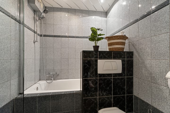 Photo 20 of Zwanenveld 3024