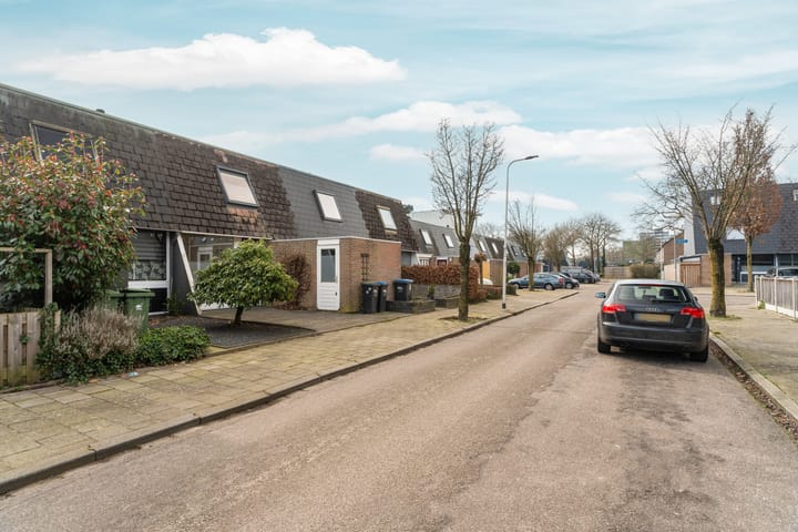 Photo 34 of Zwanenveld 3024