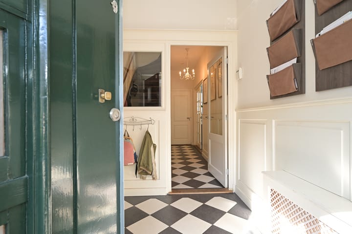 Foto 9 van Roelofsstraat 20