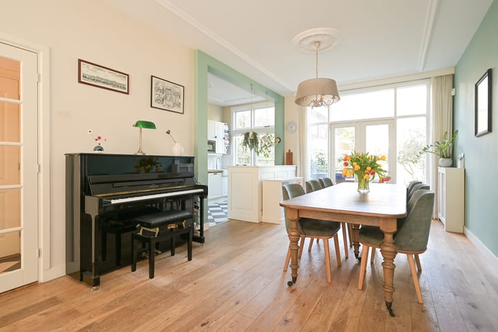 Foto 12 van Roelofsstraat 20