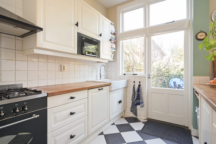 Foto 13 van Roelofsstraat 20