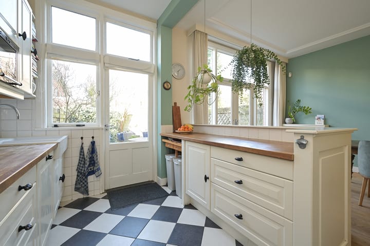 Foto 14 van Roelofsstraat 20