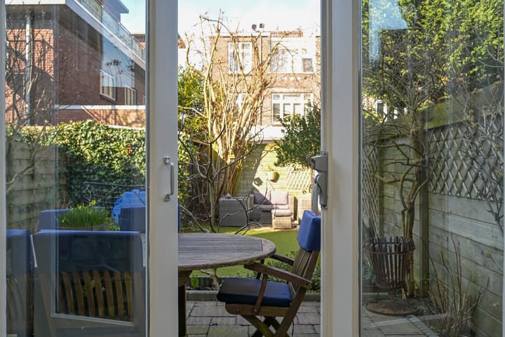 Foto 16 van Roelofsstraat 20