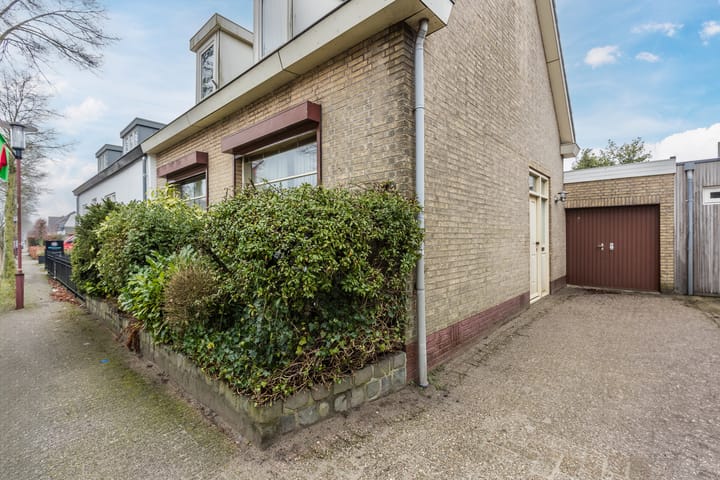 Photo 47 of Hoolstraat 79