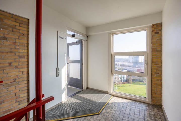 Foto 9 van Donderslaan 127