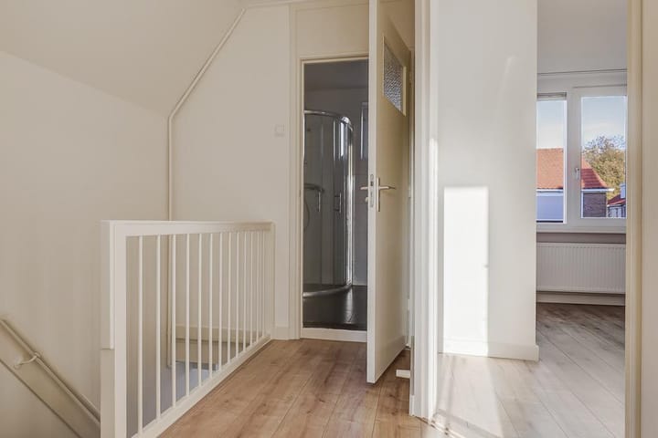 Foto 9 van Begoniastraat 3