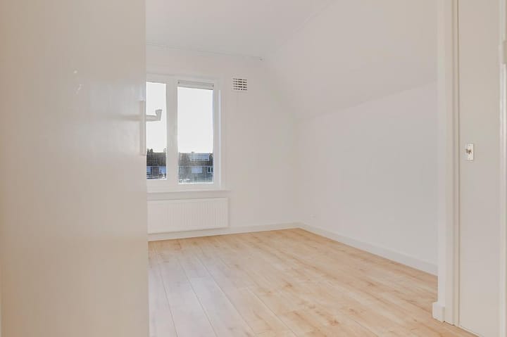 Foto 14 van Begoniastraat 3