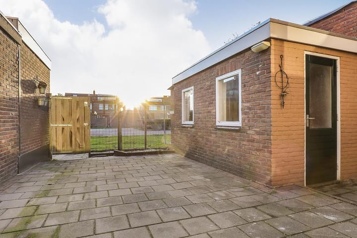 Foto 20 van Begoniastraat 3