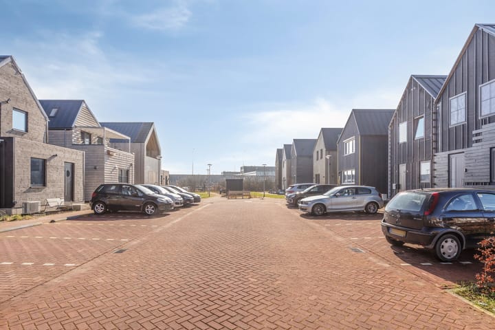 Foto 5 van De Stripmaker 38