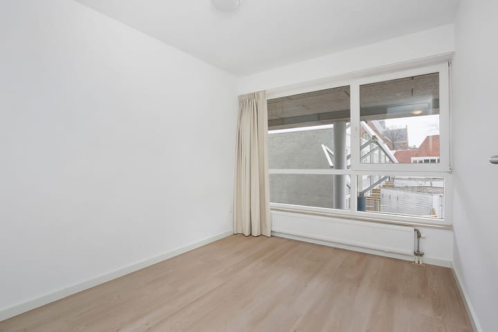 Photo 21 of Kruisstraat 47-F