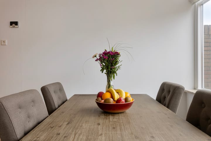 Foto 16 van van Tijenstraat 11