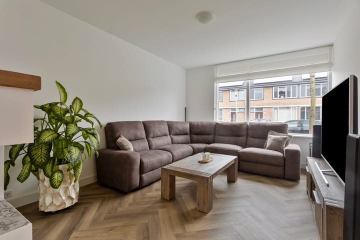 Foto 20 van van Tijenstraat 11