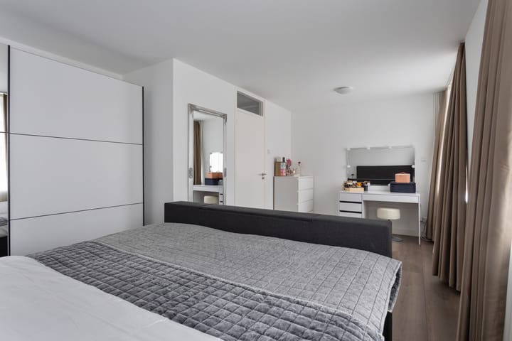 Foto 35 van van Tijenstraat 11