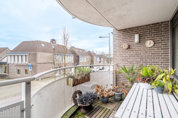 Foto 15 van Mathildastraat 40-A