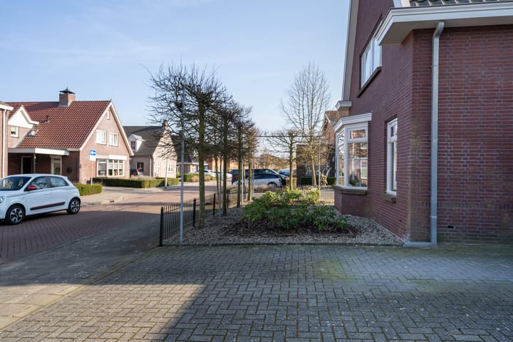 Foto 4 van Meidoornstraat 131