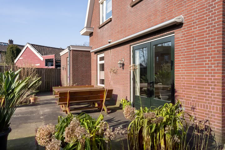 Foto 51 van Meidoornstraat 131