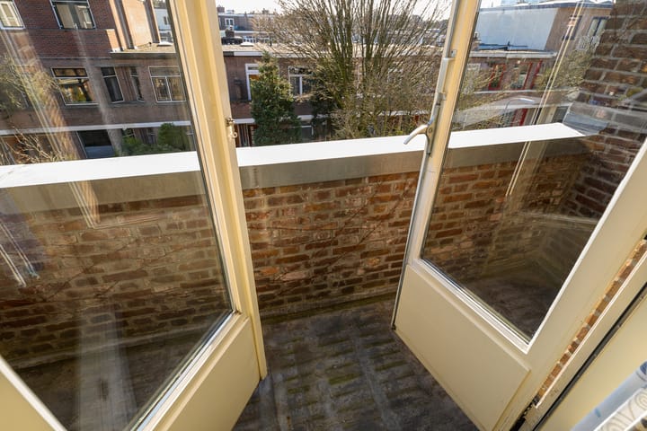 Foto 22 van Bilderdijklaan 107