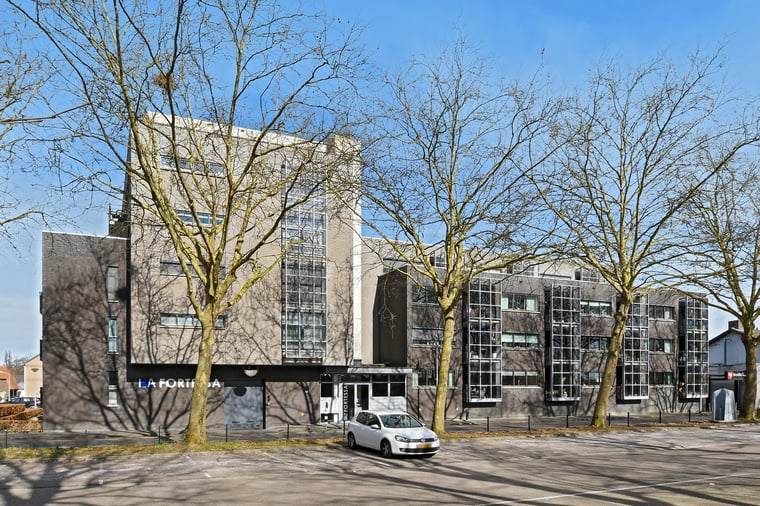 Parallelweg 104-A main image