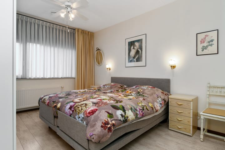 Photo 17 of Parallelweg 104-A