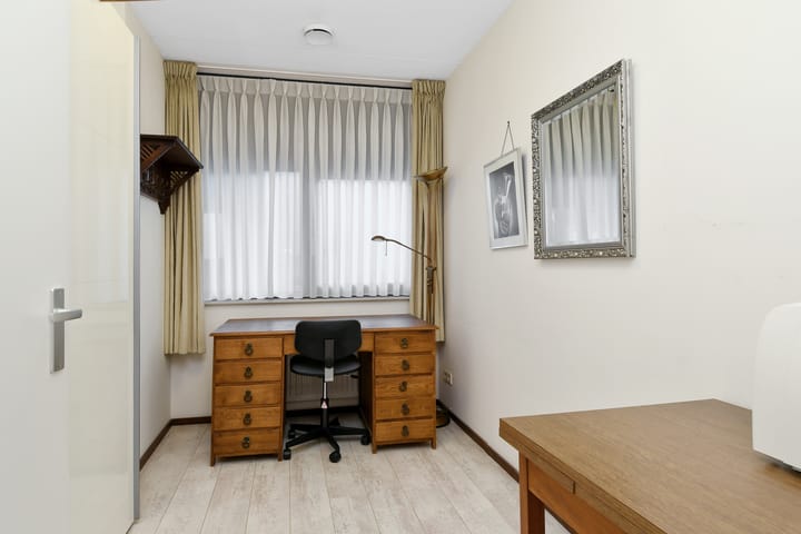 Photo 18 of Parallelweg 104-A