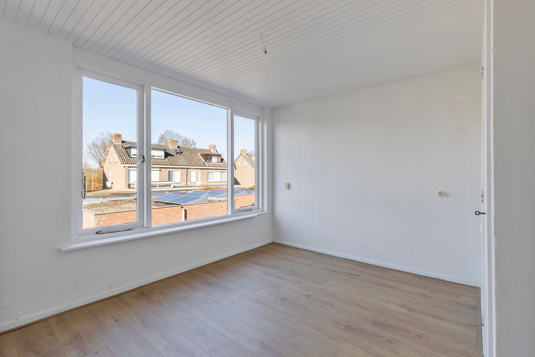 Photo 9 of Hubert van Nispenstraat 11