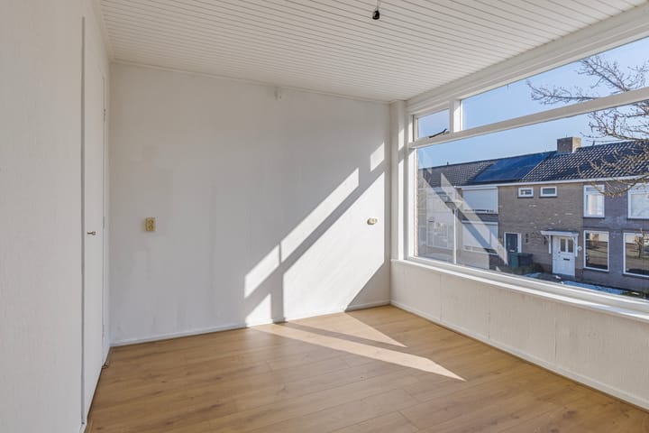 Foto 11 van Hubert van Nispenstraat 11