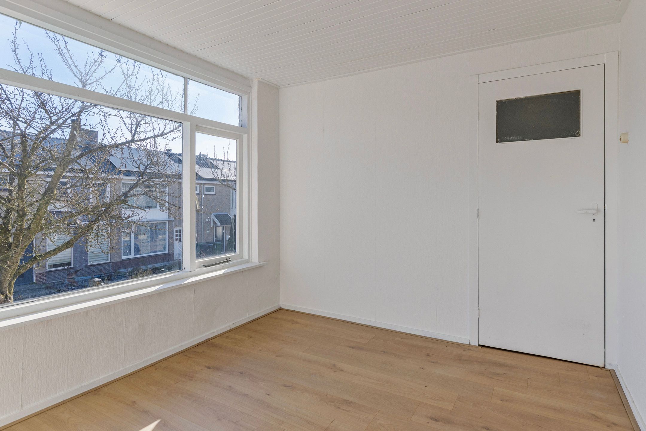 Photo 12 of Hubert van Nispenstraat 11