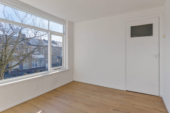 Foto 12 van Hubert van Nispenstraat 11