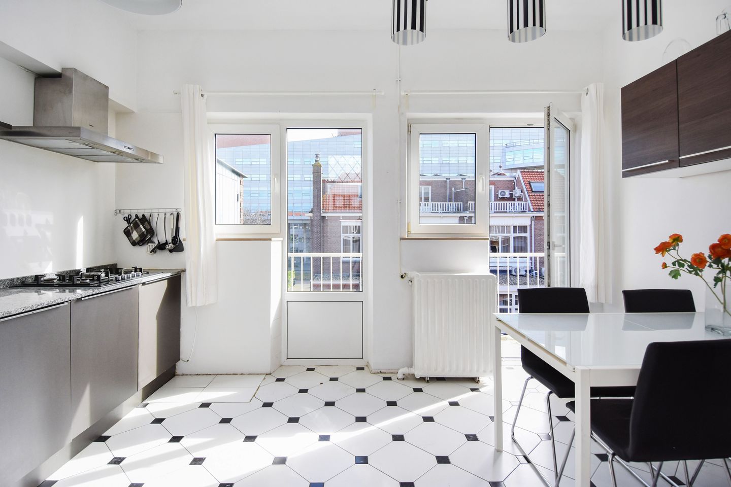 Photo 34 of Van Bleiswijkstraat 104