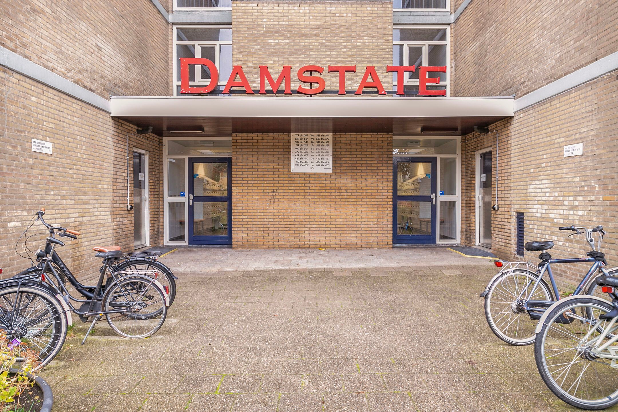 Photo 12 of Nieuwe Damlaan 403