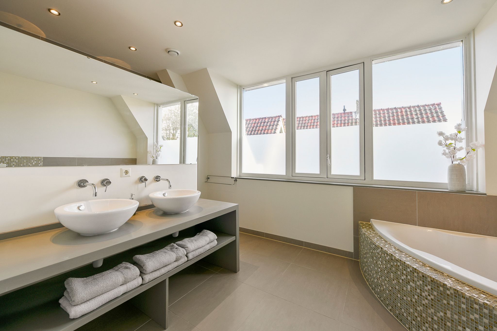 Foto 21 van Zuideinde 195