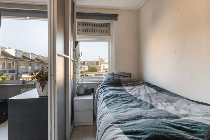 Photo 17 of Zenostraat 7