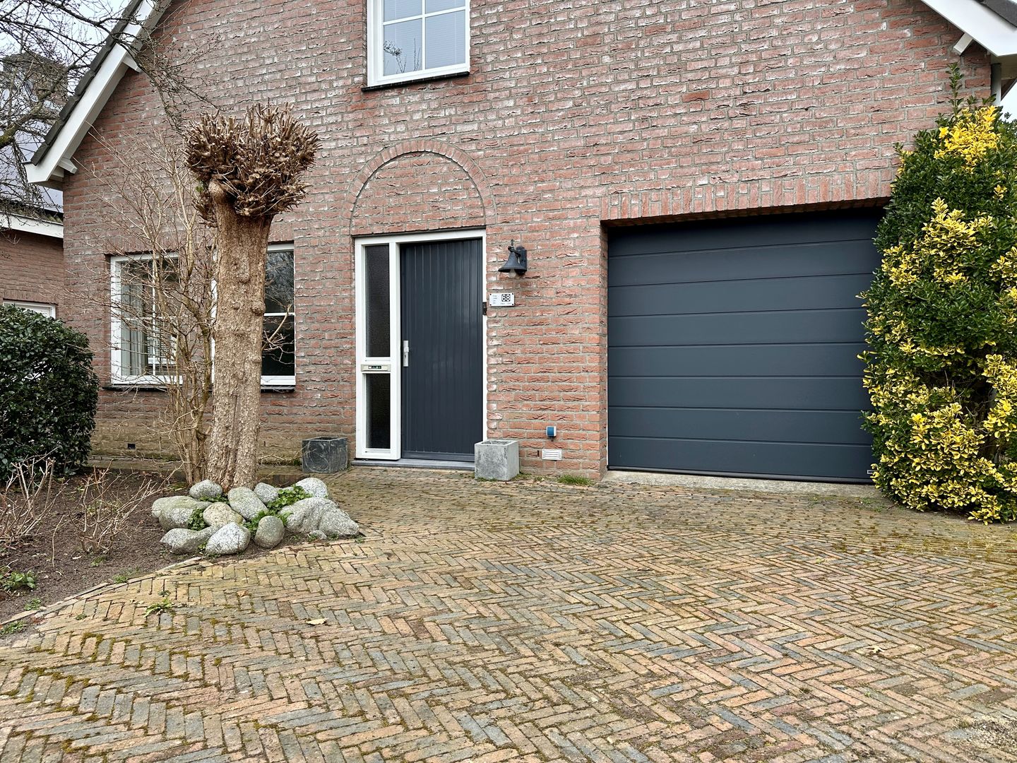 Photo 4 of Heyencamp 68