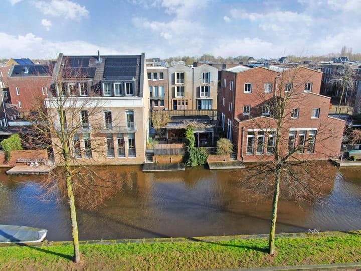 Foto 38 van Schoklandstraat 26