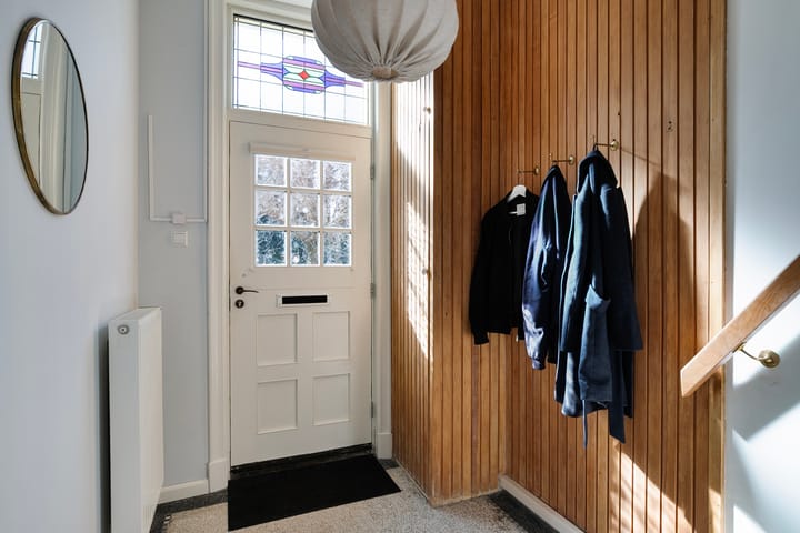 Foto 4 van Van Meerbeekstraat 1