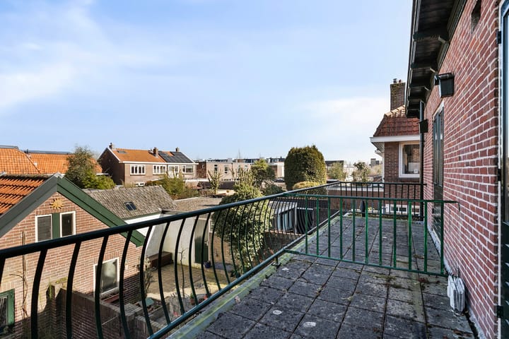 Foto 24 van Van Meerbeekstraat 1